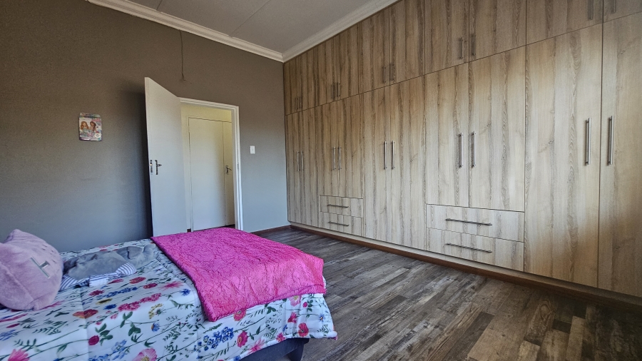 3 Bedroom Property for Sale in Hadison Park Northern Cape